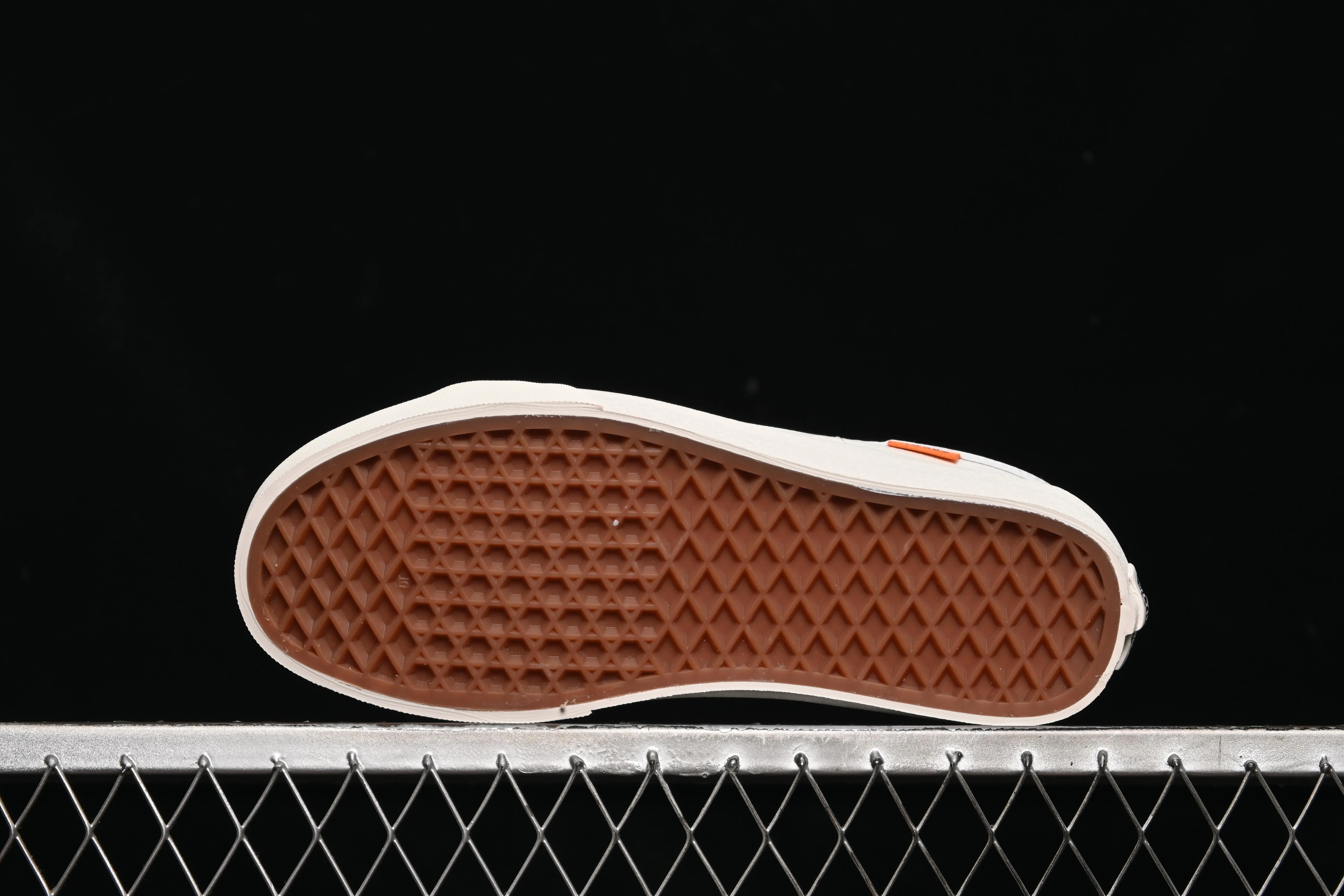 All categories Vans Vans series Vans Low Vans low-top Vans Sk8-Low Vans white non-slip casual skateboard shoes VN0A4UUK2V4